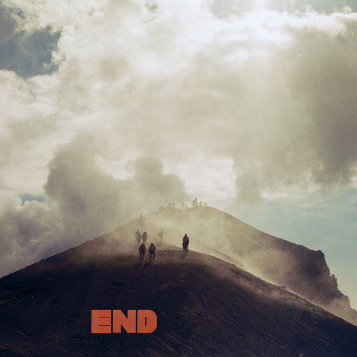 Read more about the article EXPLOSIONS IN THE SKY – End