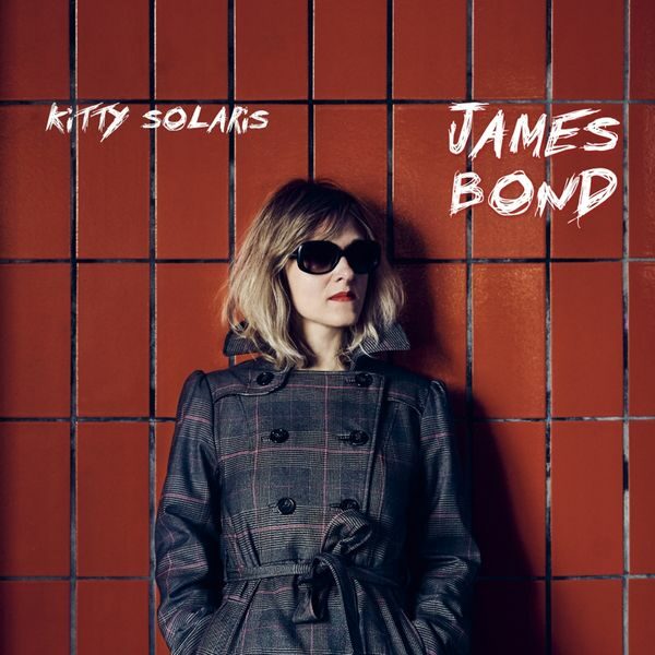 KITTY SOLARIS – James Bond