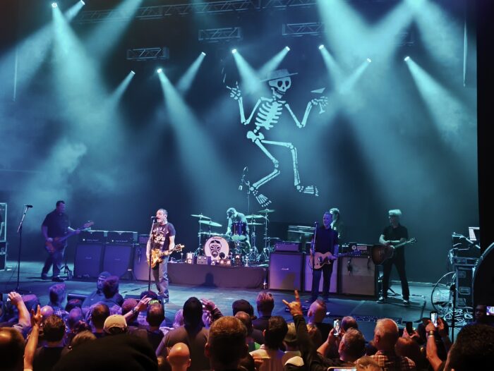 Read more about the article SOCIAL DISTORTION – 08.10.2024, College Street Music Hall (New Haven, Connecticut)