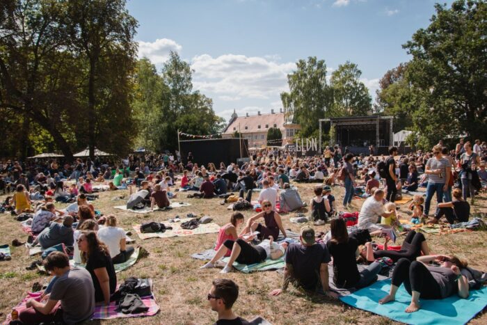 Read more about the article <strong>Golden Leaves Festival 2025</strong>