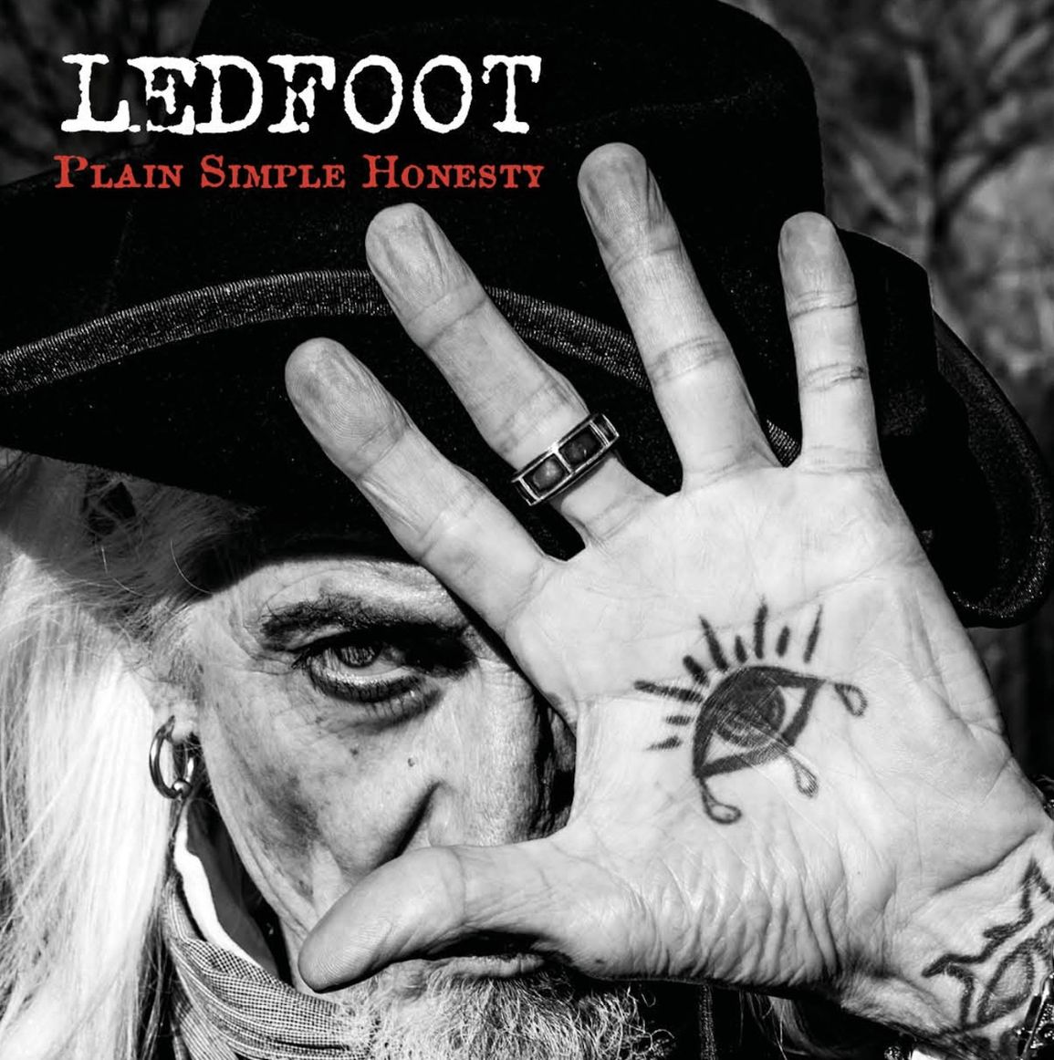 Read more about the article LEDFOOT – Plain simple honesty