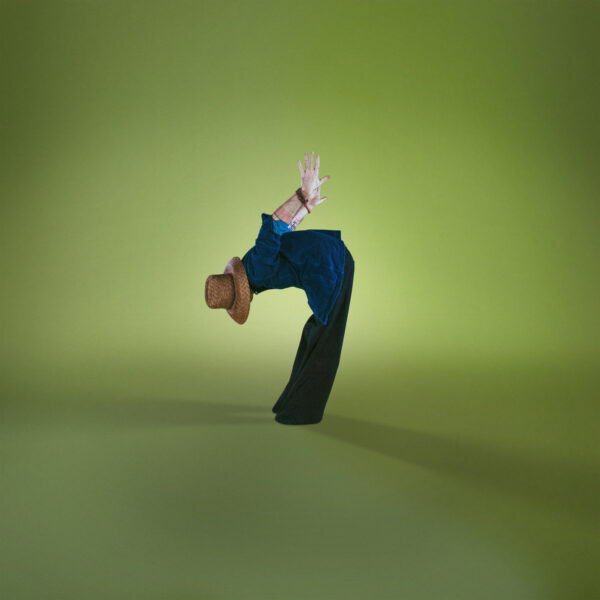 DEKKER – Neither up nor down