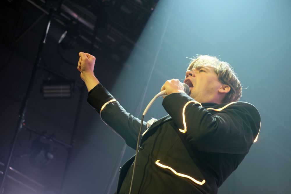 You are currently viewing THE HIVES – 03.12.2025, Alsterdorfer Sporthalle (Hamburg)