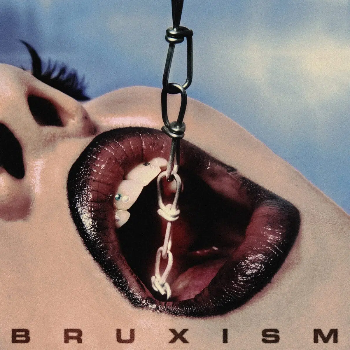 You are currently viewing GRANDMA’S ASHES – Bruxism