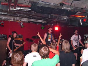 You are currently viewing THE FLATLINERS – 16.08.2009, Hamburg (Hafenklang)