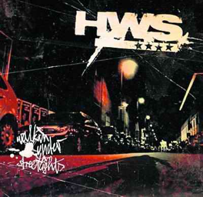 You are currently viewing HWS – Walkin under streetlights