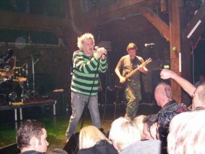 Read more about the article UK SUBS – Unermüdlich unterwegs